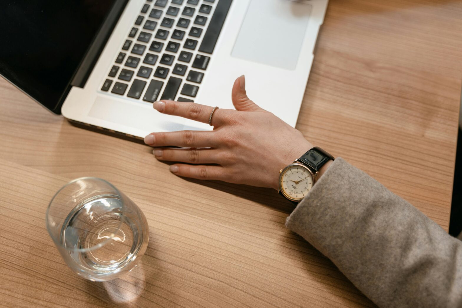 Waterschade herstellen aan laptop